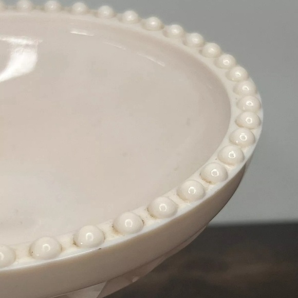 Jeanette Compote Milk Glass Vintage  Shell Pink Color Candy Bowl - Picture 2 of 5